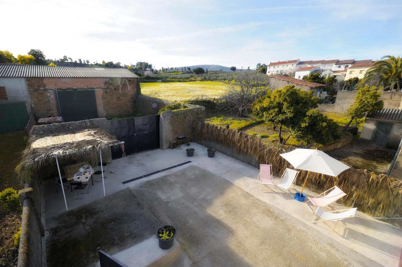 Perales del Puerto La Casina De Micaelaヴィラ エクステリア 写真